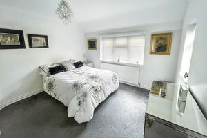Warmdene Way